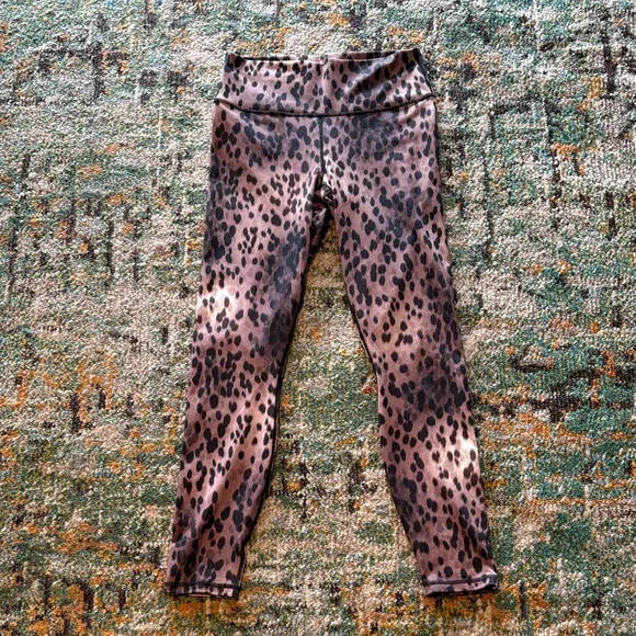 💎RARE💎NWOT Fabletics “Oasis” Bra And Define PowerHold Leggings Set, Size Medium - Picture 10 of 16